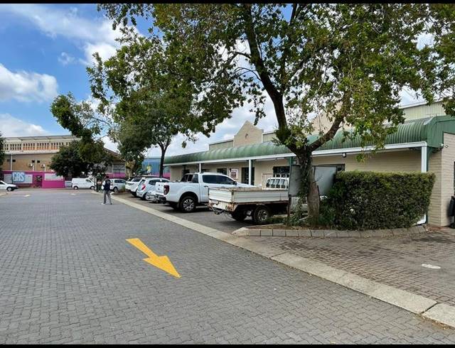 INDUSTRIAL PROPERTY TO RENT IN HENNOPSPARK